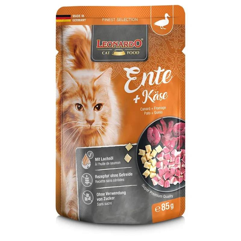 Leonardo Finest Selection Buste 32 x 85 g Alimento umido per gatti (Anatra & Formaggio)