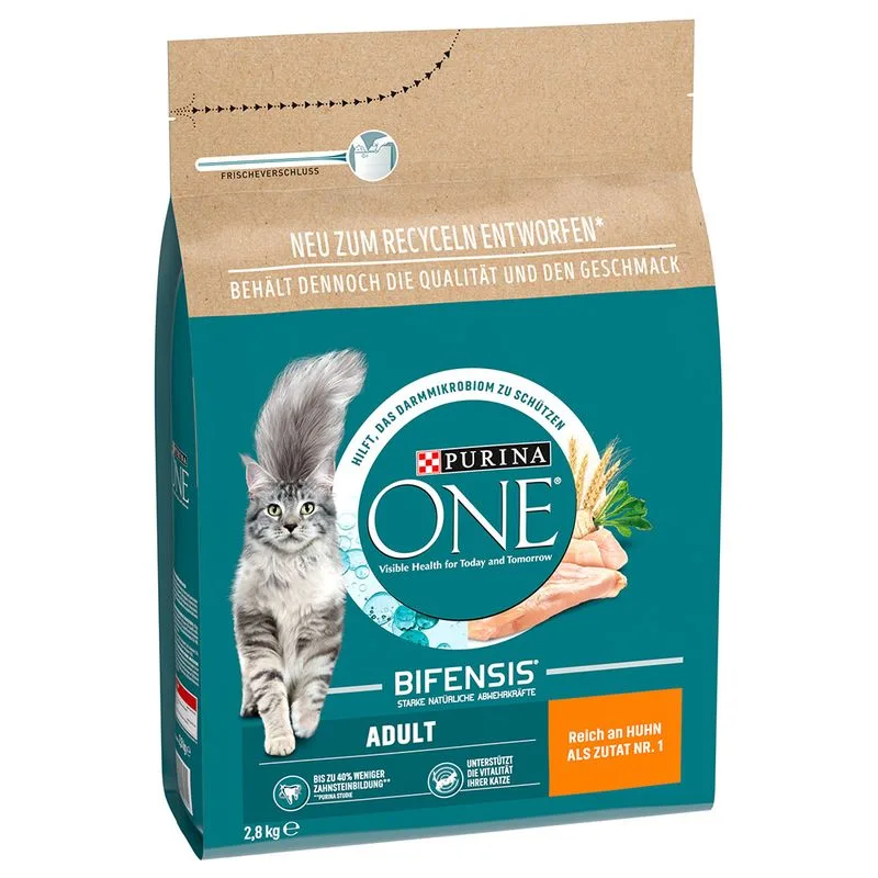 PURINA ONE Adult Pollo & Cereali integrali Crocchette per gatti (2,8 kg)