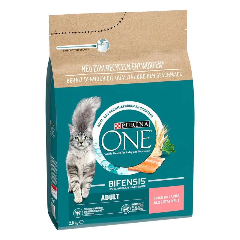 PURINA ONE Adult Salmone & Cereali integrali Crocchette per gatti (Set %: 2 x 2,8 kg)