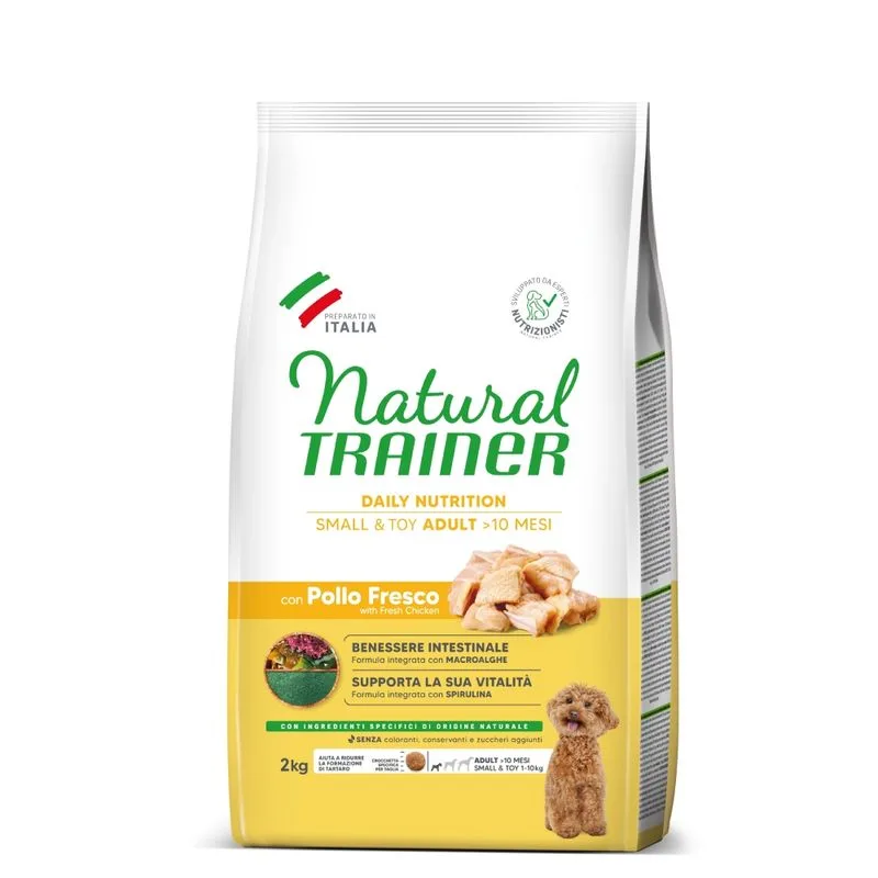 Natural Trainer Adult Small & Toy con pollo (Set%: 2 x 2 kg)